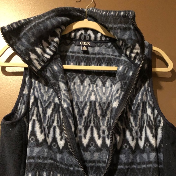 Chaps Fleece Vest - Picture 6 of 8
